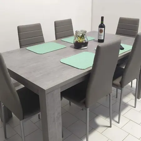 Sciacca Holiday Home * シャッカ